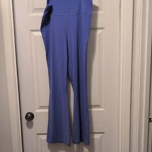 Lululemon: Groove Nulu High-Rise yoga pants Light Blue